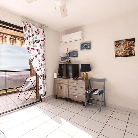 Lägenhet Marines De By Interhome